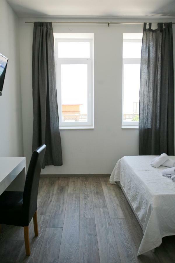 Guesthouse Vienna Baska Экстерьер фото