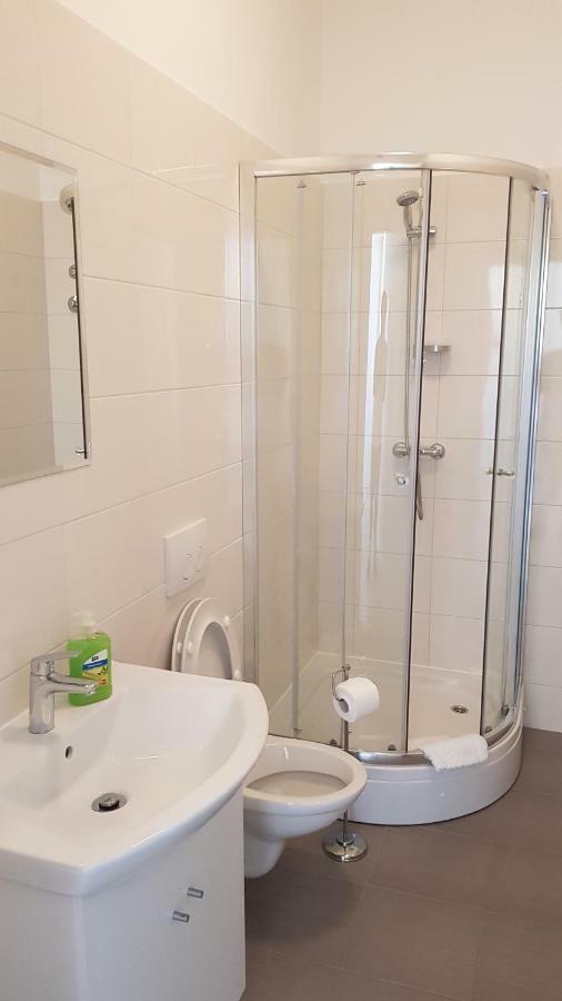 Guesthouse Vienna Baska Экстерьер фото